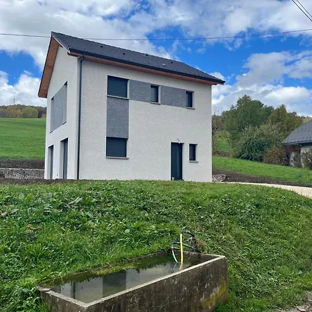 Jolie Maison A La Montagne Holiday home Les Deserts (Savoie)